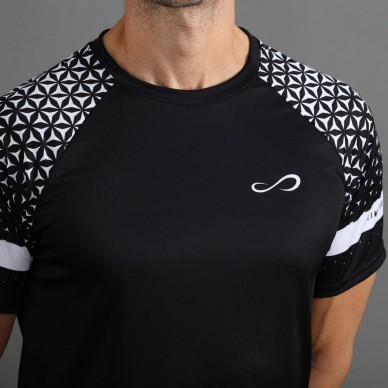 Endless Feisty Geo svart vit t-shirt