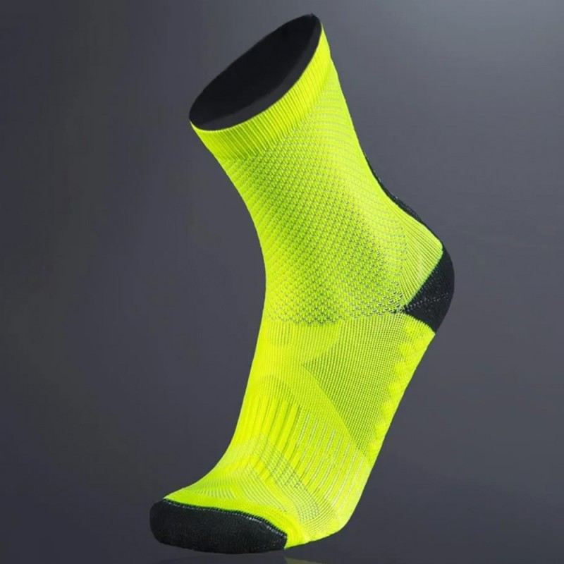 Endless S.O.X Medium gula socks Endless S.O.X Medium gula socks