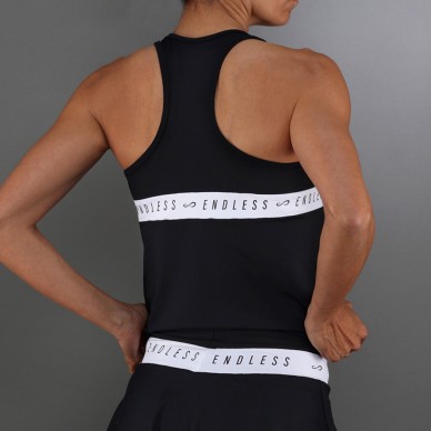 Endless Allure svart t-shirt
